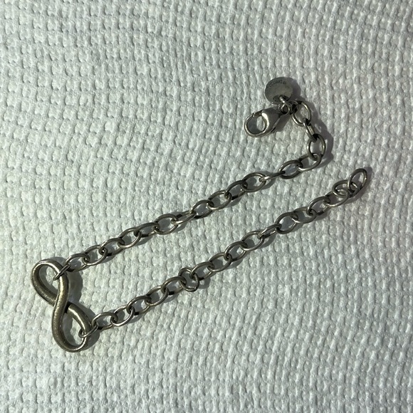 Tiffany Infinity bracelet - Picture 2 of 12